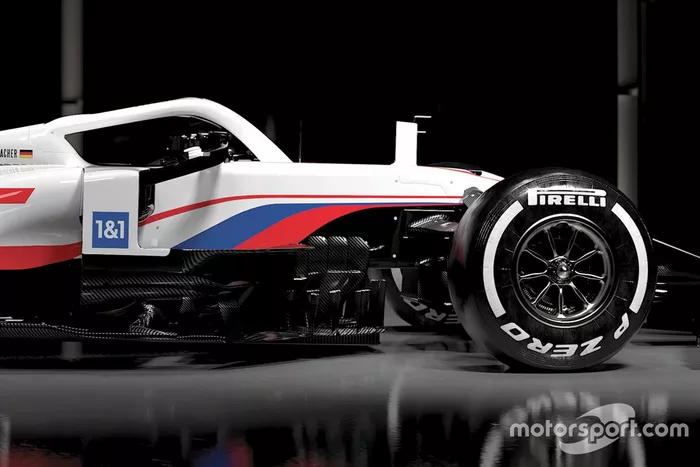 Haas VF-21
