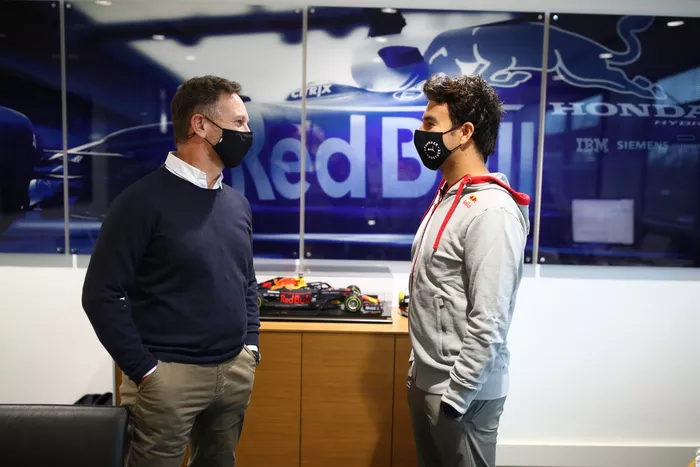 Sergio Pérez, Red Bull Racing con Christian Horner, director de Red Bull Racing Team