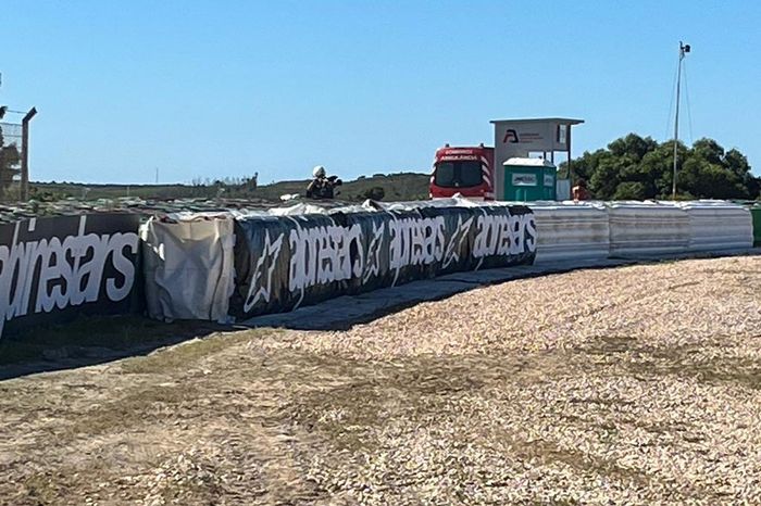 Reforzadas las barreras de la curva 10 del circuito de Portimao