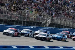 Brad Keselowski, Team Penske, Ford Mustang Wurth Kevin Harvick, Stewart-Haas Racing, Ford Mustang Jimmy John's Ryan Blaney, Team Penske, Ford Mustang PPG Chase Elliott, Hendrick Motorsports, Chevrolet Camaro NAPA AUTO PARTS