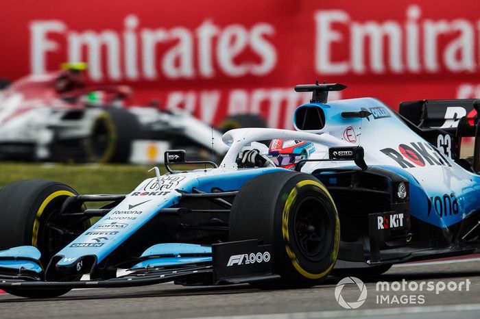 George Russell, Williams Racing FW42 y Antonio Giovinazzi, Alfa Romeo Racing C38 