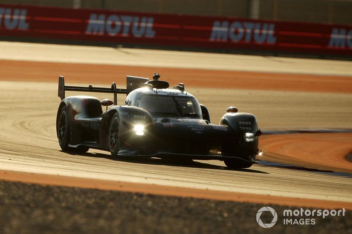 #7 Toyota Gazoo Racing Toyota GR010 - Hybryda: Mike Conway, Kamui Kobayashi, Nyck de Vries