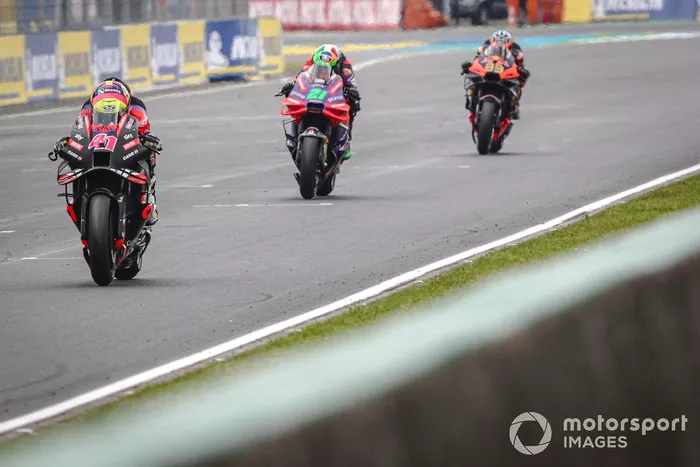 Aleix Espargaro, Aprilia Racing