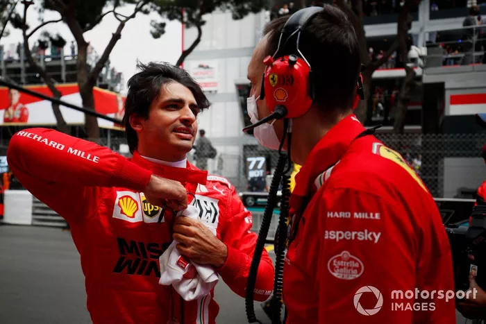 Carlos Sainz Jr., Ferrari