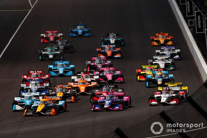Green Flag, Felix Rosenqvist, Arrow McLaren SP Chevrolet