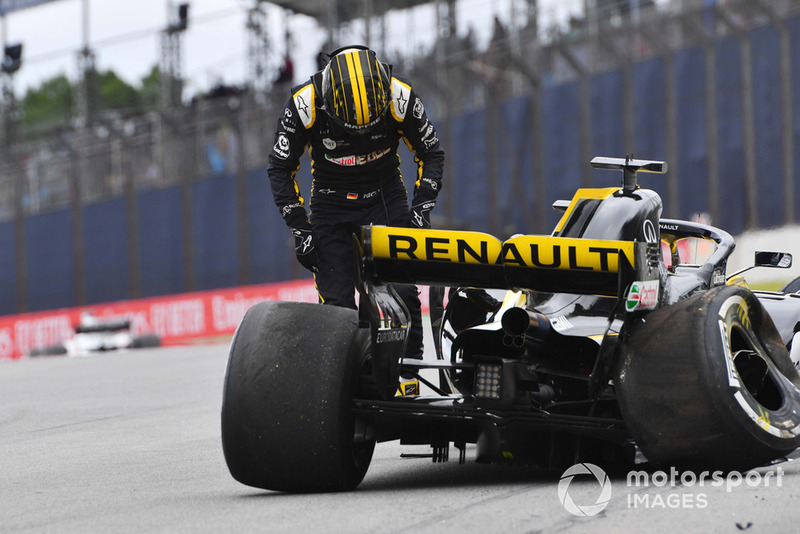 Nico Hulkenberg, Renault Sport F1 Team R.S. 18, dopo l'incidente nelle FP2