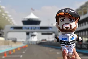 Fernando Alonso, McLaren doll