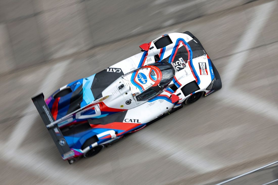 #25 BMW M Team RLL BMW M Hybrid V8: Marco Wittmann, Sheldon Van Der Linde