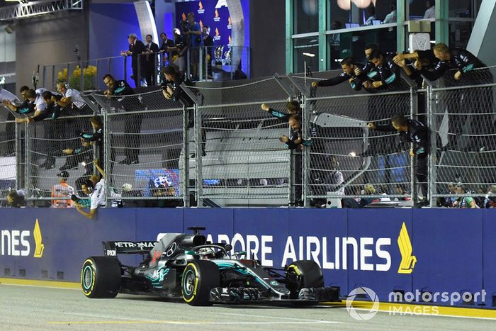 2018: Lewis Hamilton, Mercedes-AMG F1 W09