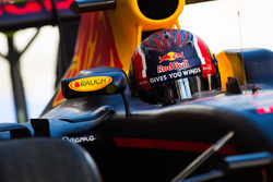 Daniil Kvyat, Red Bull Racing RB12