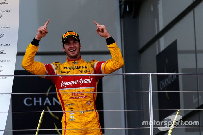 Ganador de la carrera Antonio Giovinazzi, PREMA Racing
