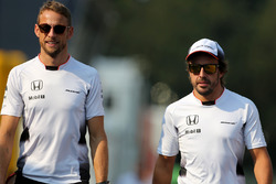 Дженсон Баттон, McLaren Honda aта Фернандо Алонсо, McLaren Honda