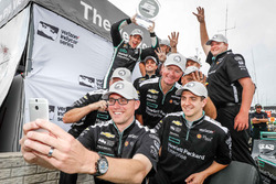 Володар поул-позішн Сімон Пажно, Team Penske Chevrolet