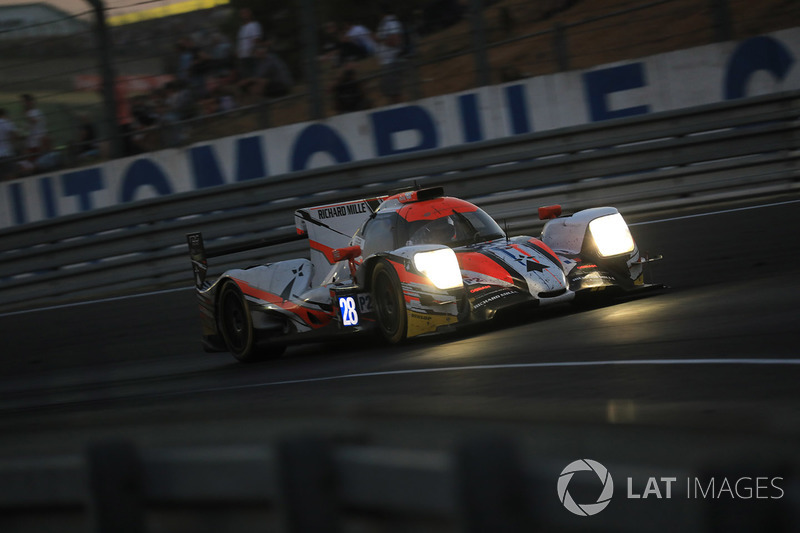 №28 TDS Racing Oreca 07 Gibson: Франсуа Перродо, Матье Ваксивьер, Эммануэль Коллар