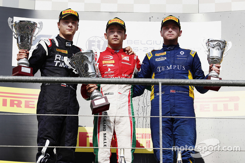 Podium : le vainqueur Charles Leclerc, PREMA Racing, le deuxième Artem Markelov, RUSSIAN TIME, le troisième Oliver Rowland, DAMS