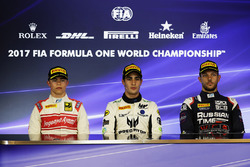Podium: winner Sergio Sette Camara, MP Motorsport, second place Nyck De Vries, Racing Engineering, third place Luca Ghiotto, RUSSIAN TIME