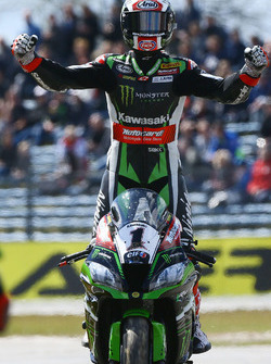 Le vainqueur Jonathan Rea, Kawasaki Racing