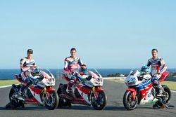 Nicky Hayden, Honda WSBK Team, Michael van der Mark, Honda WSBK Team y P.J. Jacobsen, Honda WSS Team