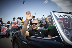 Valtteri Bottas, Mercedes AMG F1, lors de la parade des pilotes