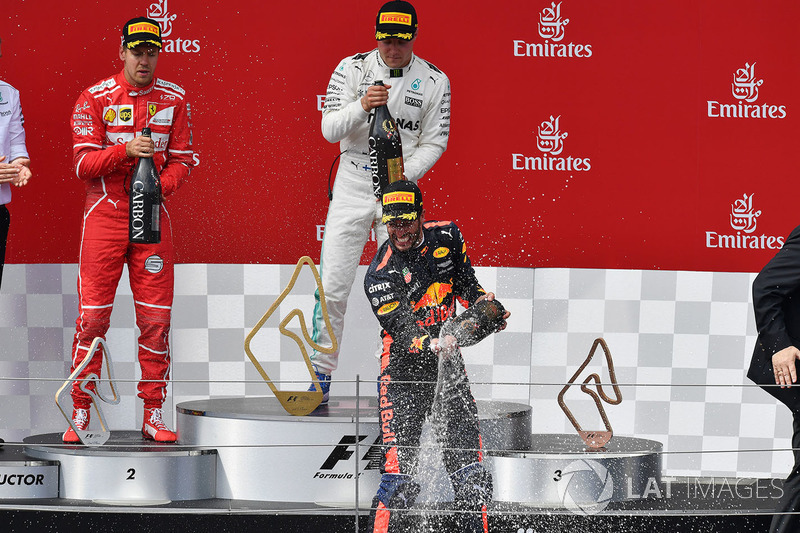Podyum: Yarış galibi Valtteri Bottas, Mercedes AMG F1, 2. Sebastian Vettel, Ferrari, 3. Daniel Ricciardo, Red Bull Racing