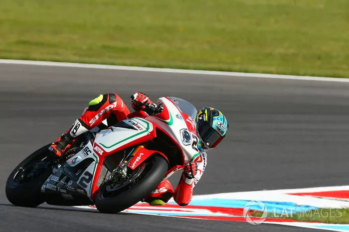 Leon Camier, MV Agusta
