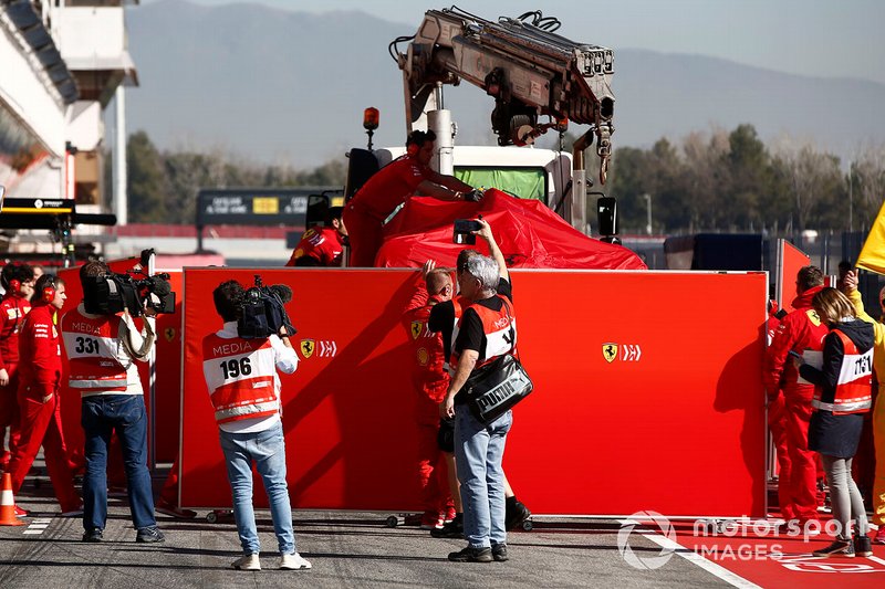 Das Unfallauto von Sebastian Vettel