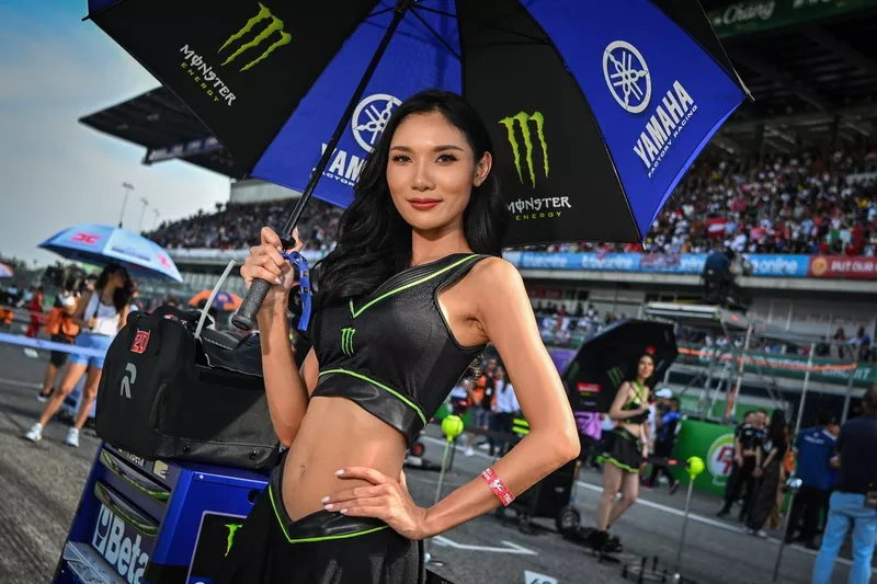 Yamaha Factory Racing grid girl