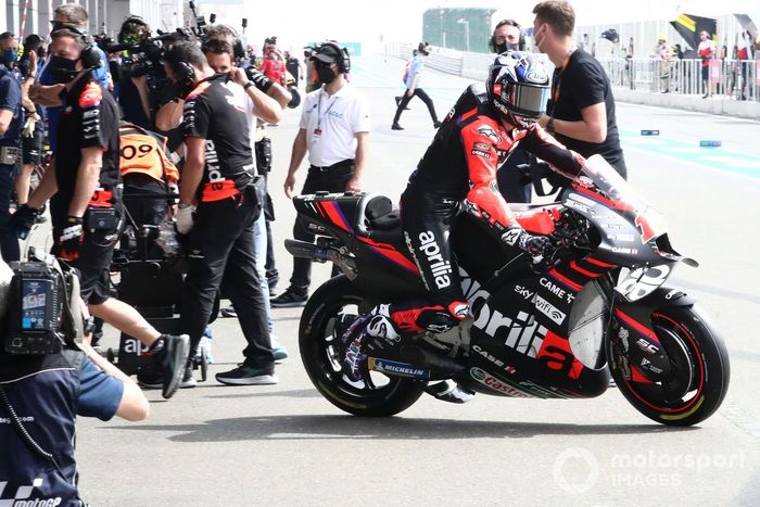 Maverick Viñales, Aprilia Racing Team