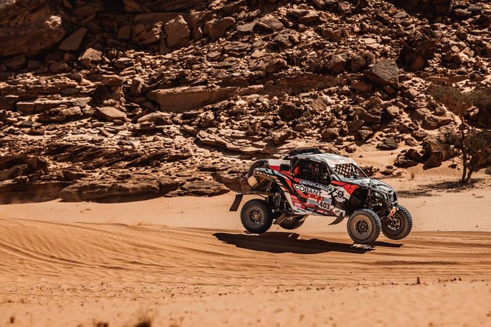 #403 Cobant-Energylandia Rally Team: Michal Goczal, Szymon Gospodarczyk