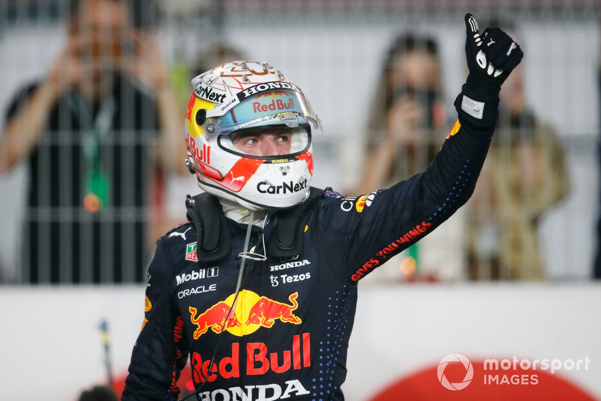 Max Verstappen, Red Bull Racing, 2nd position, gives a thumbs up from Parc Ferme