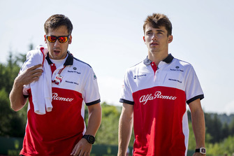Charles Leclerc, Sauber on track walk with his engineer