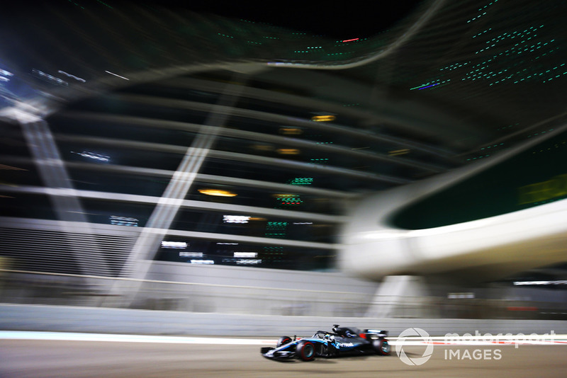 Lewis Hamilton, Mercedes AMG F1 W09 EQ Power+