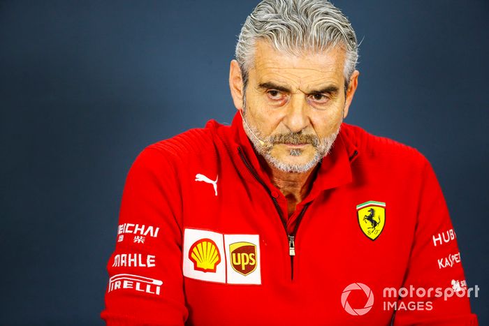 Neste fim de semana não tivemos F1, mas o chefe da Ferrari, Maurizio Arrivabene compareceu a um evento da escuderia e falou sobre os rumores de que o diretor técnico, Mattia Binotto seria dispensado. 