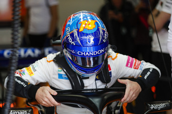 Fernando Alonso, McLaren en su asiento