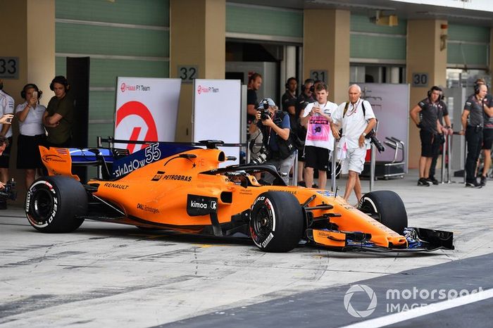 Carlos Sainz Jr., McLaren MCL33