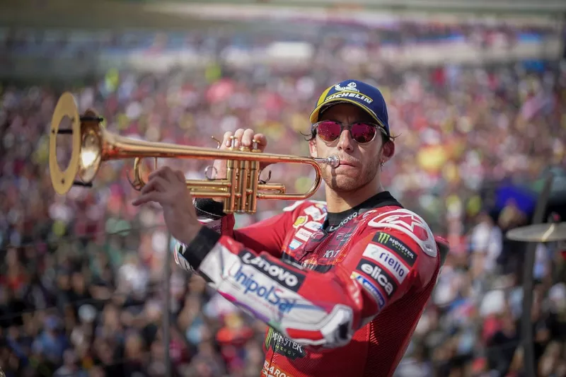 Ducati Team members celebrate the 100 GP wins
