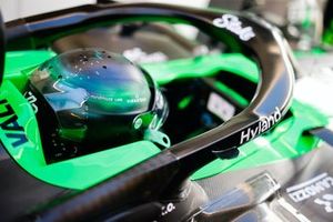 Valtteri Bottas, Stake F1 Team Kick Sauber, en su cabina