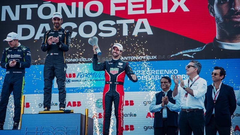 António Félix da Costa, Porsche 99X Electric Gen3, Hyderabad, Índia, 2023, Porsche AG

© 2023 Dr. Ing. h.c. F. Porsche AG