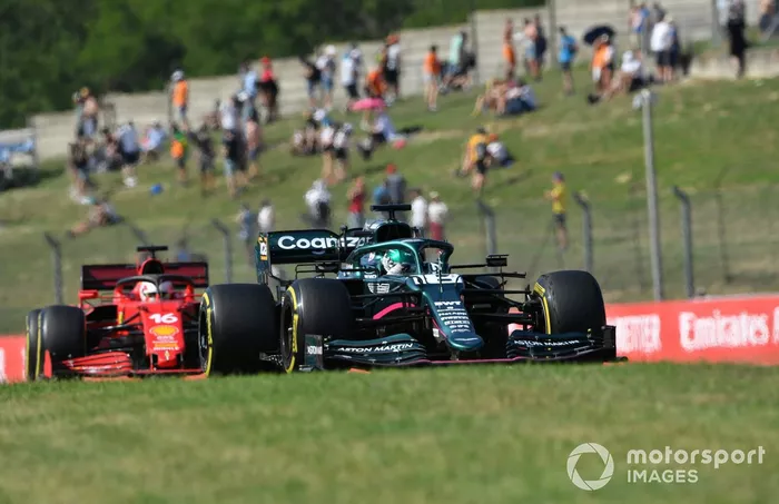 Lance Stroll, Aston Martin AMR21, Charles Leclerc, Ferrari SF21