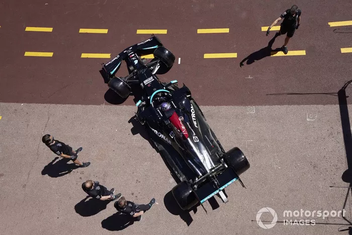 Lewis Hamilton, Mercedes W12