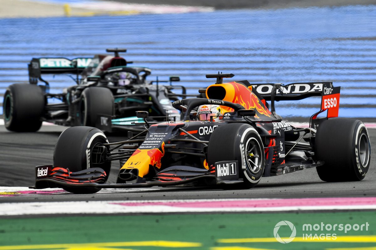 Max Verstappen, Red Bull Racing RB16B, Lewis Hamilton, Mercedes W12