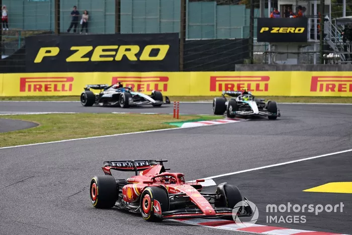 Charles Leclerc, Ferrari SF-24, Lewis Hamilton, Mercedes F1 W15, George Russell, Mercedes F1 W15