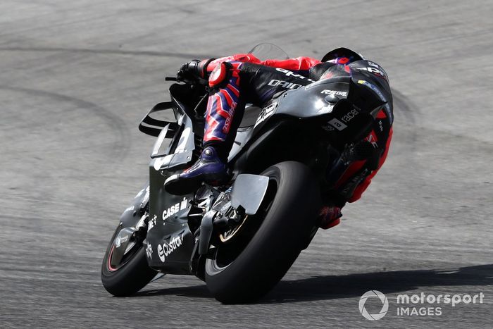 Lorenzo Savadori, Aprilia Racing Team