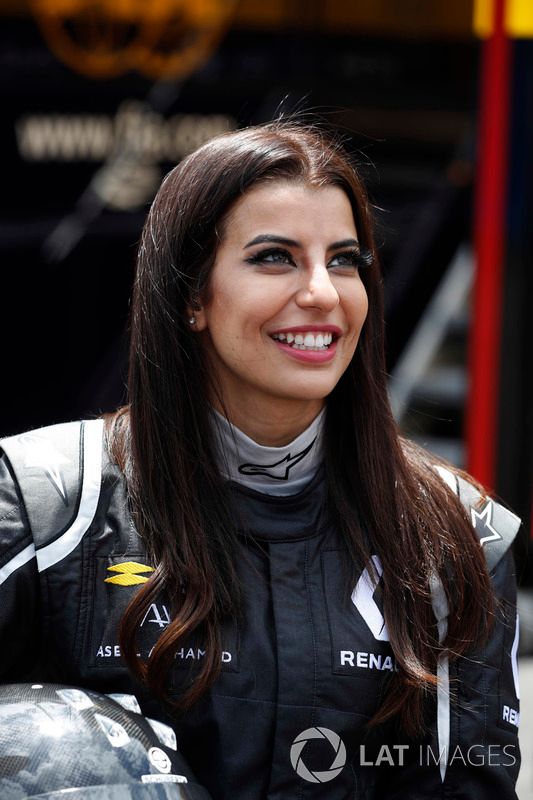 Aseel Al-Hamad, miembra de la federación automovilística de Arabia Saudi y representante FIA de Arabia Saudi en la Comisión de Mujeres en el Motorsport