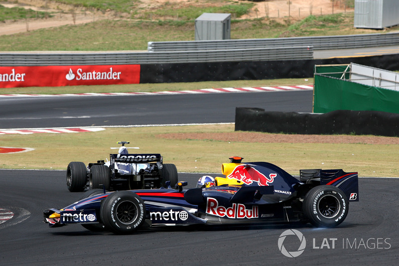 22. El Red Bull Racing RB3 de F1