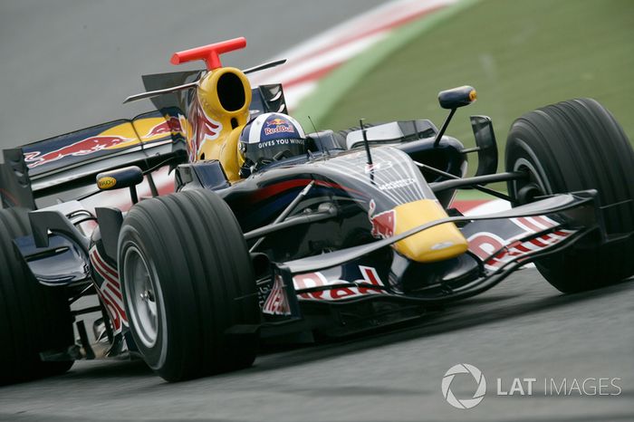 24. El Red Bull Racing RB4 de F1
