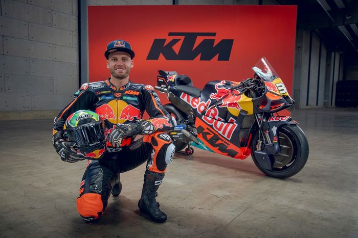 Brad Binder, Tim Balap Pabrik Red Bull KTM