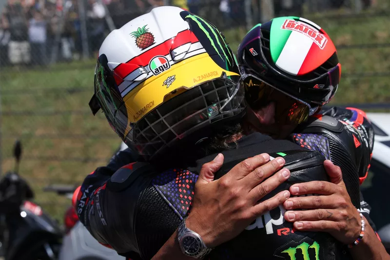 Marco Bezzecchi, Aprilia Racing