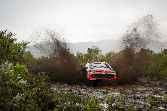 Oliver Solberg, Elliott Edmondson, Toyota Gazoo Racing WRT Toyota GR Yaris Rally1
