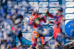 Podio: il vincitore Lucas di Grassi, ABT Schaeffler Audi Sport, secondo place Stéphane Sarrazin, Ven